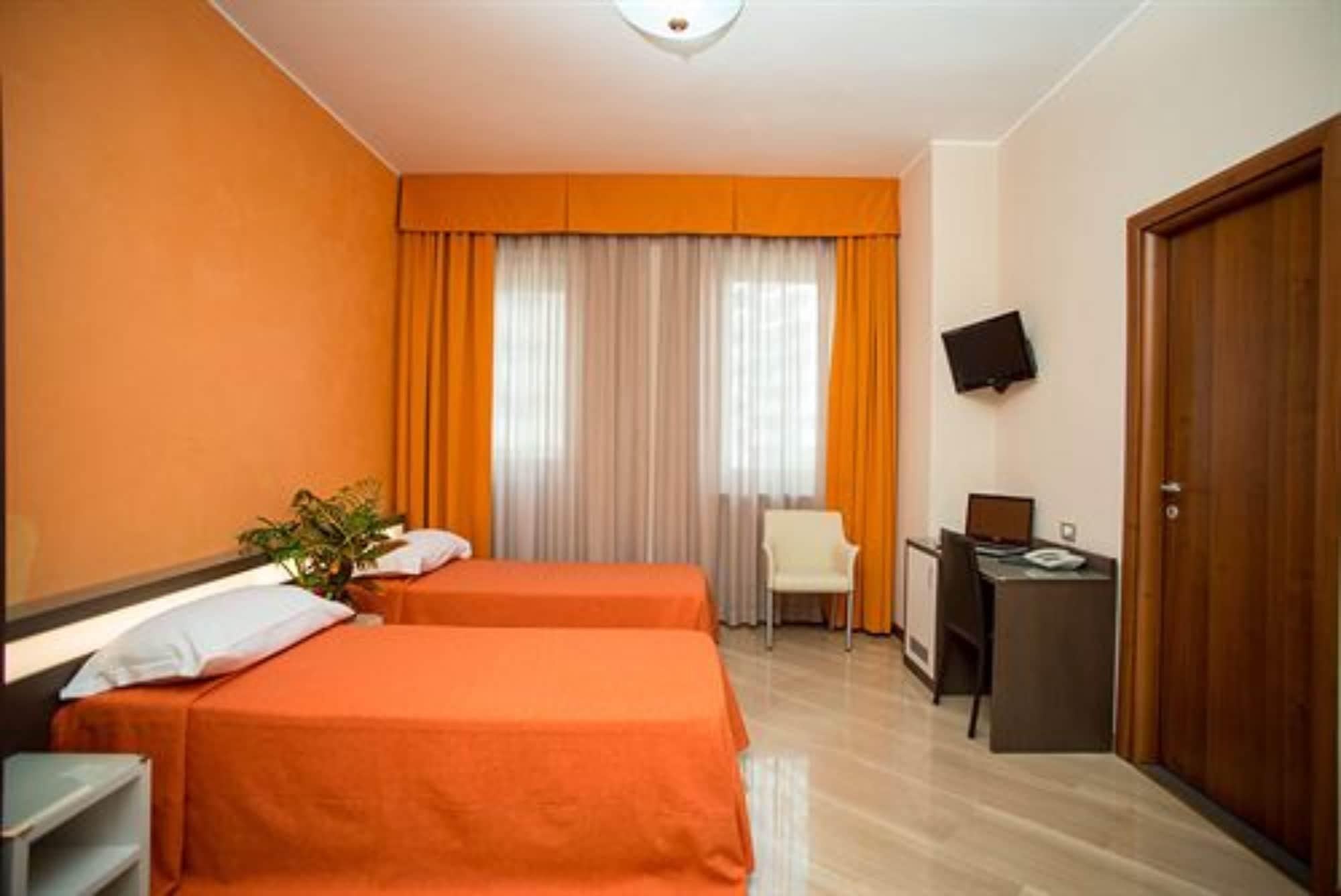 Hotel Fiera Congressi Milán Exteriér fotografie