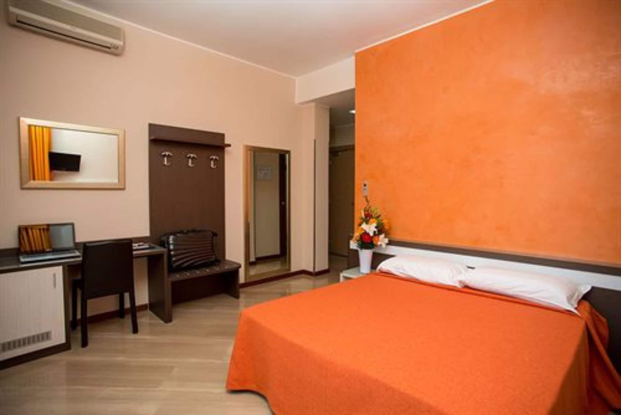 Hotel Fiera Congressi Milán Exteriér fotografie