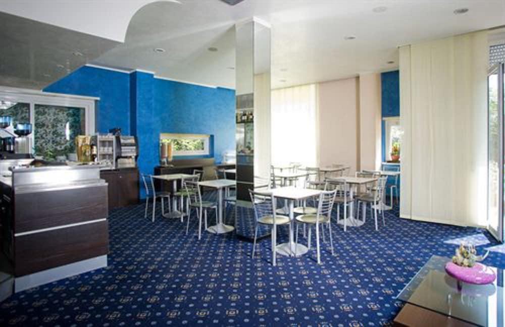 Hotel Fiera Congressi Milán Exteriér fotografie